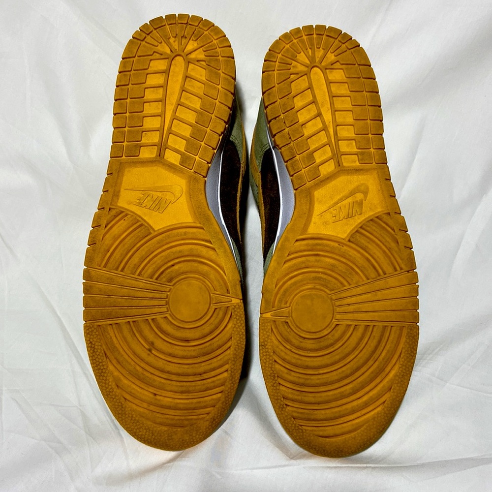 NIKE DUNKS LOW RARE “Dusty Olive” Colorway. Only Dropped One Time.. Size 12. - Picture 10 of 13